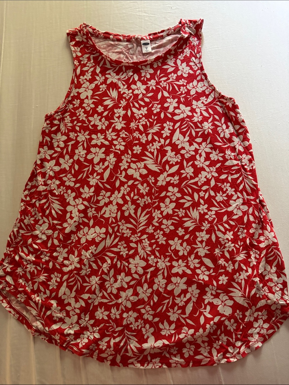 Old Navy Red and White Floral Sleeveless Tank